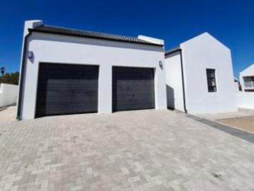 prime location in shelley point with.