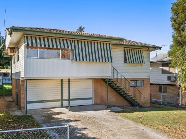 PRIME LOCATION INVEST OR MOVE IN
