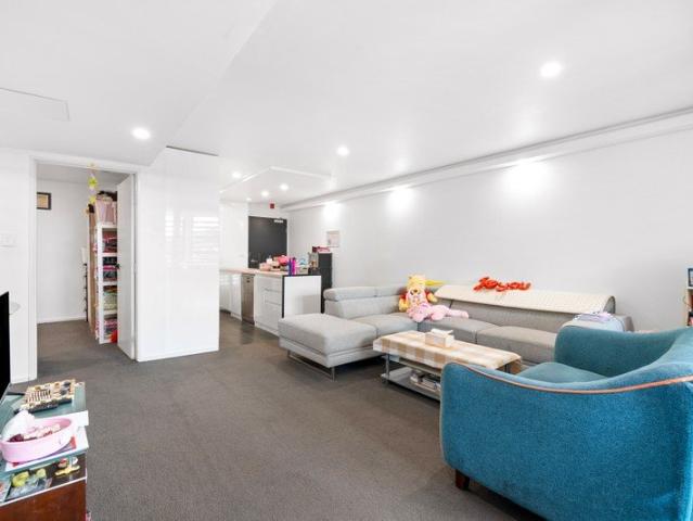 Prime Location | Investor Liquidating