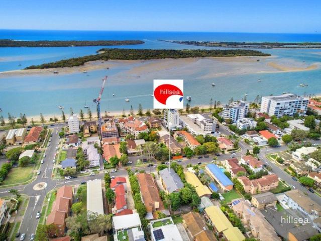 PRIME LOCATION JUST METRES FROM THE BROADWATER