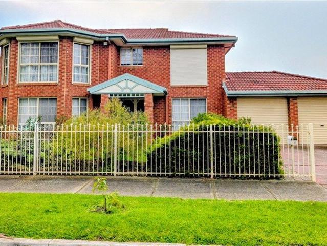 Prime Location: Large Parkside Luxury Home with Ample Parking