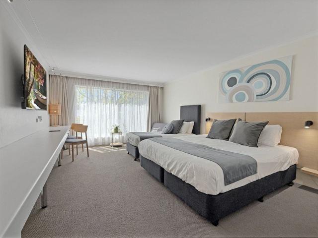 Prime Location, Low Maintenance Investment!