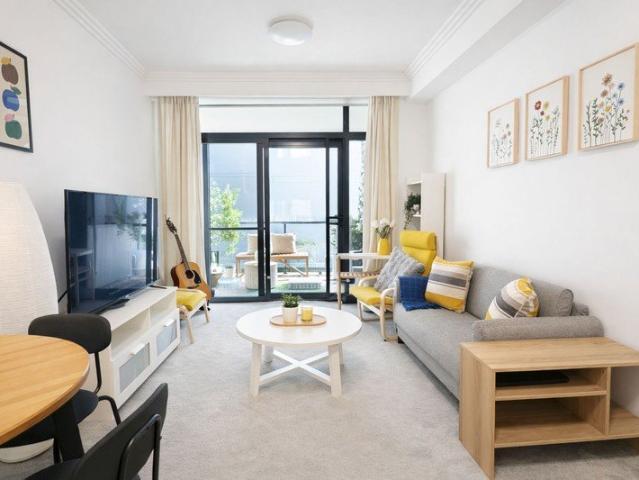 Prime Location: Modern 1 Bedroom Apartment in Rhodes with Low Strata + Car Space