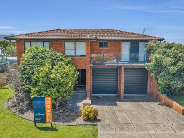 Prime Location + Panoramic Coastal Views