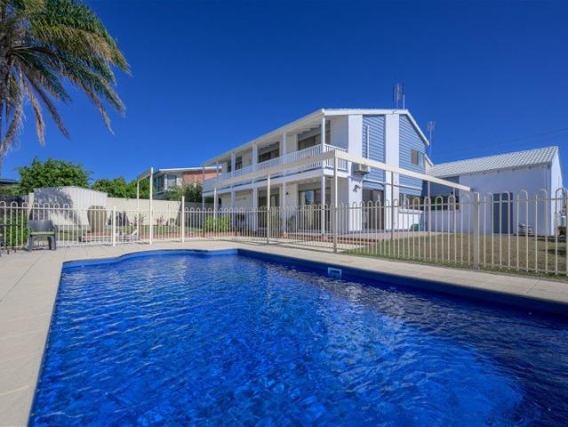 PRIME LOCATION PROPERTY WITHIN WALKING DISTANCE OF THE BEACH. PLUS A POOL & SOLAR!