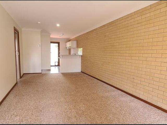 Prime Location, Quiet Neighborhood!