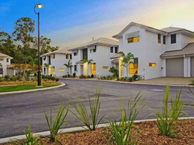 PRIME LOCATION READY TO CALL HOME!
