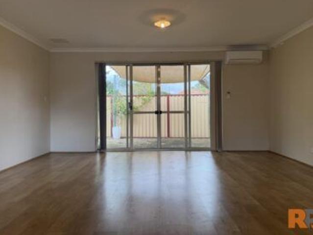 Prime Location! Spacious 3 Bedroom Home Near Station & Shops