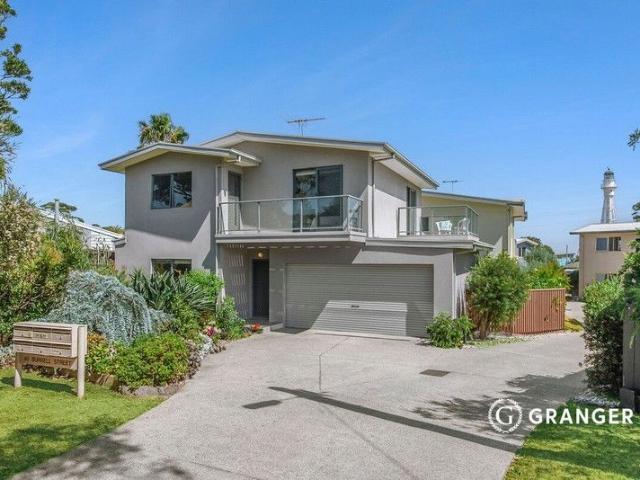 Prime McCrae Beachside Location