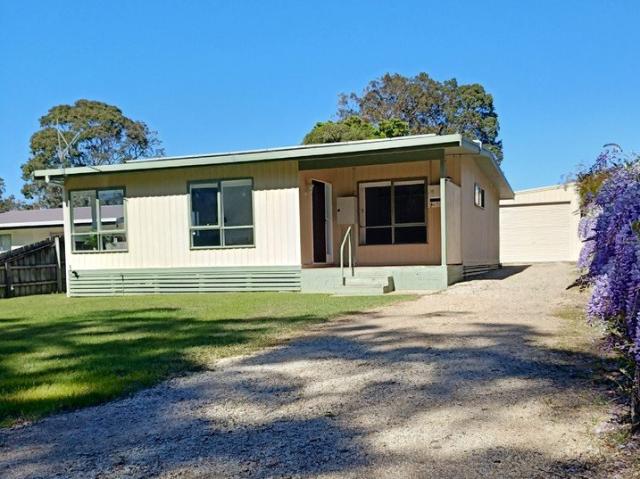 Prime Mallacoota Position!
