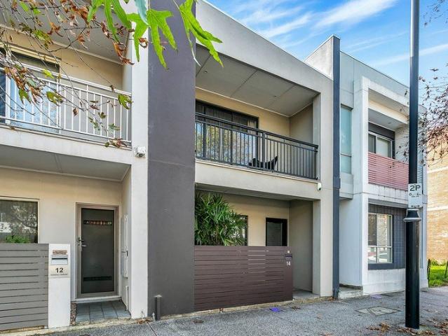 Prime Mawson Lakes Location!