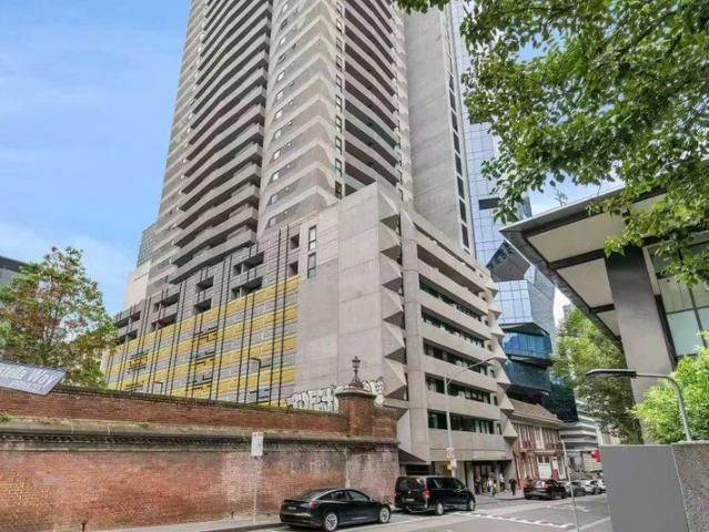 Prime Melbourne CBD Location with Excellent Rental Potential