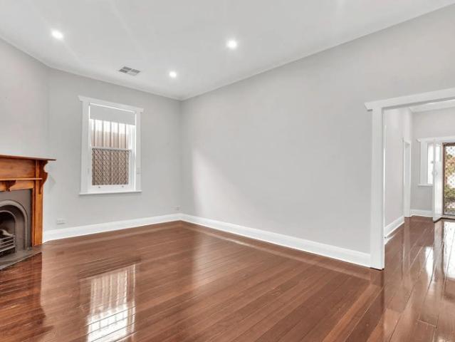 Prime Mile End Location