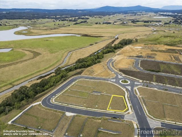 Prime North Facing Land with Spectacular Views Sought After Wallis Creek Estate