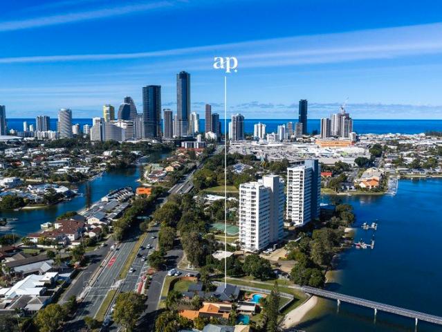 Prime North Facing Wide Waterfront Opportunity on a Landmark Corner Parcel First Time Offered in 40 Years DEVELOPERS DREAM First Class Opportunity