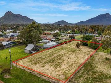 Prime One Acre Residential Allotment with Magnificent Grampians Views