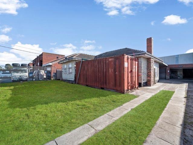 Prime Opportunity on 591sqm
