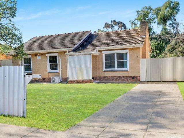 Prime Opportunity on 754sqm Family Home with Future Development Potential STCC