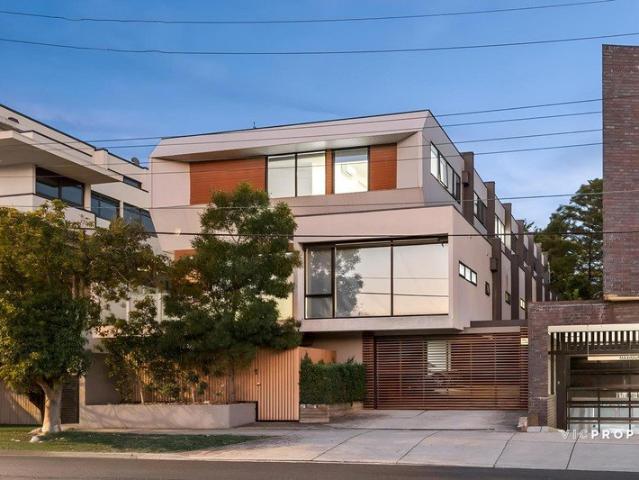 Prime Parkside Living Opposite Box Hill Gardens | Dual School Zones & Ultimate Transit Hub