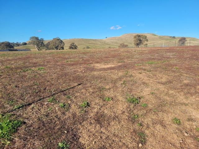 Prime parkside position in Samaria Views