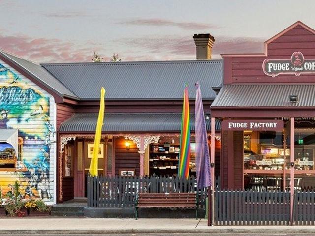 Prime Position and Opportunity in The Town of Murals