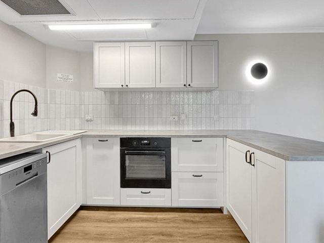 Prime Position at Abbey Apartments!