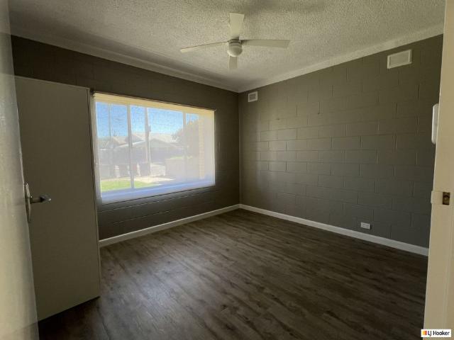 PRIME POSITION BEACHSIDE LIVING!