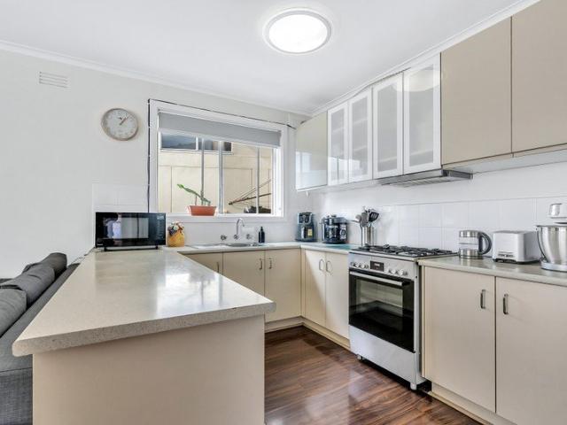 PRIME POSITION, EFFORTLESS LIVING