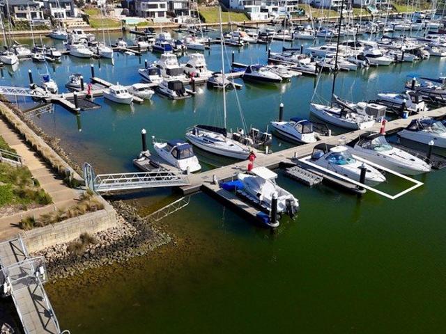 Prime Position in Hidden Harbour