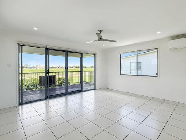 PRIME POSITION IN OORALEA WITH VIEWS OF THE RACECOURSE
