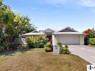 PRIME POSITION | SIDE ACCESS | ENTERTAINER'S DREAM IN SECURE COOMERA WATERS ESTATE