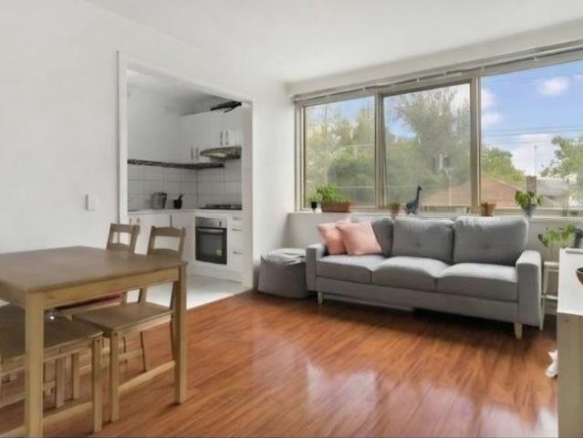 Prime Prahran Lifestyle & Unbeatable Value!
