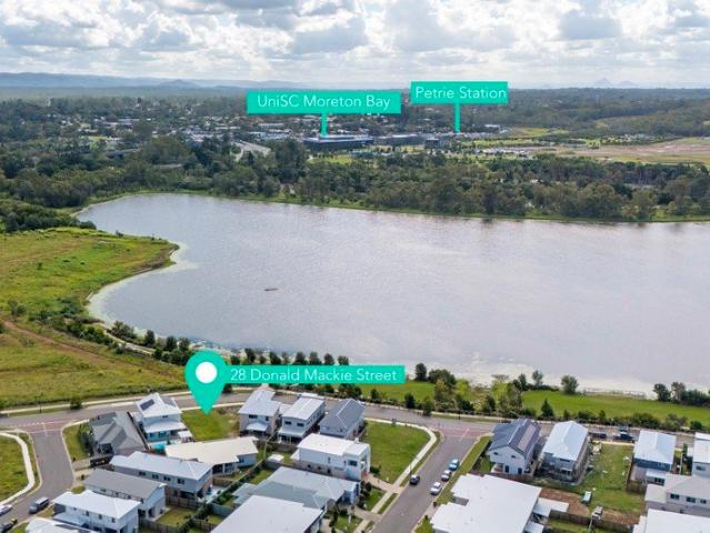 Prime Lake Position in Emerging Lawnton Pocket