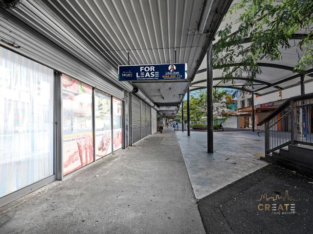 PRIME RETAIL OPPORTUNITY: BUTCHER SPACE IN THE MALL SHOPPING COMPLEX!