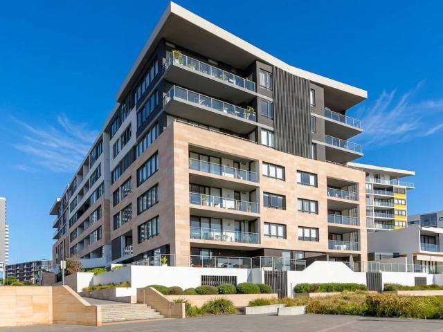 Prime Rhodes Location Only Steps From The Foreshore!