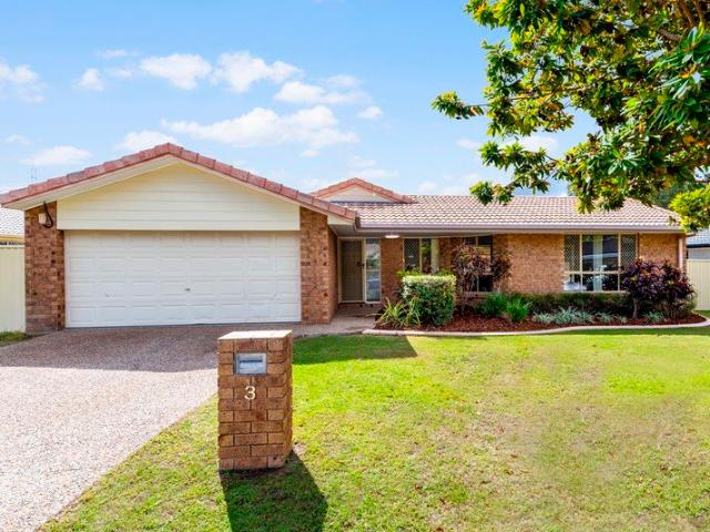 Prime Robina Location | Cherished Single Level Living