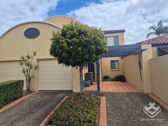 Prime Robina Living Short Term Lease