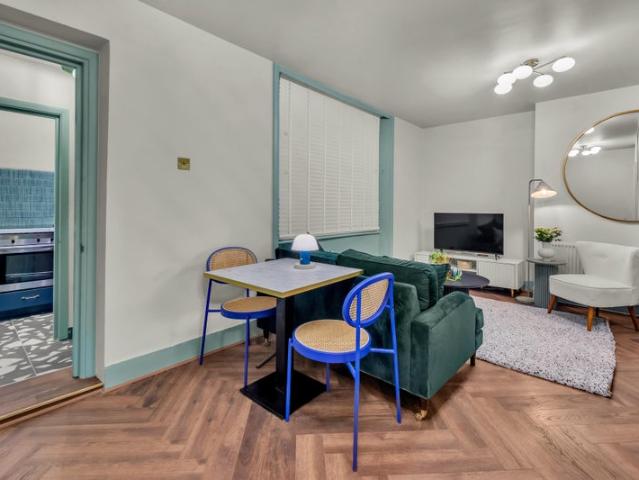 Prime Serviced Studio – Kensington SW5, Bills Incl