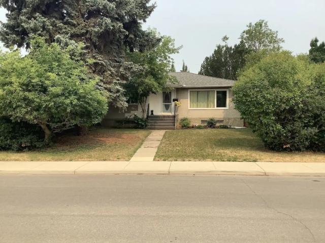 Prime Southside Location Basement suite for rent