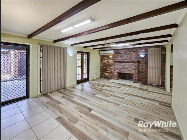 Prime Sunnybank Location 3 Bedroom Home with 2.5 Bathrooms, Excellent Parking and Home Office Potential