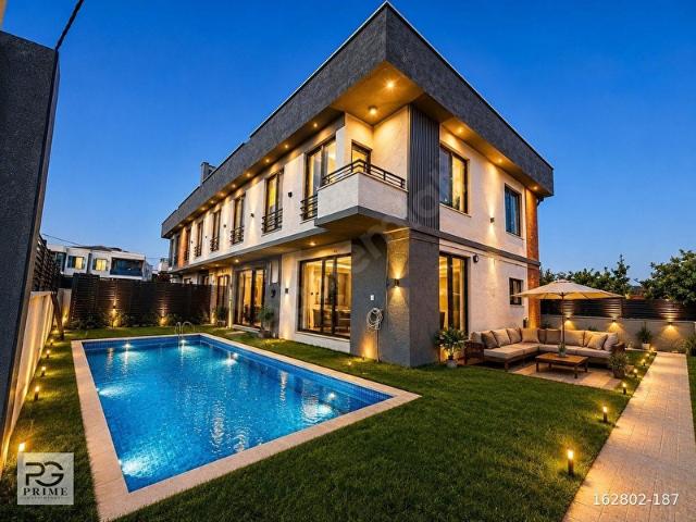 PRIME'DAN AZİZİYE'DE MÜSTAKİL BAHÇE VE SEYİR TERASLI 3+1 VİLLA!
