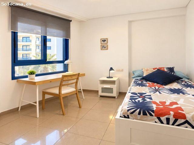 Primera línea de La Patacona con vistas al mar, terraza, garaje y completas zonas comunes