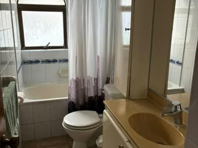 PRIMERA LINEA Vendo Departamento con Vista de Lujo | 4 dormitorios por 270000. 00 en Algarrobo