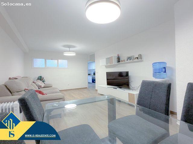Primerísima línea de playa de los Locos! Impresionante Apartamento reformado con amplia terraza y vi