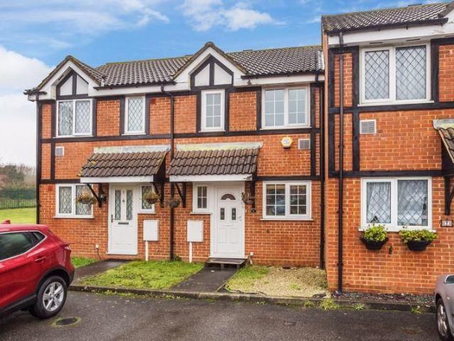 Primrose Close, Wallington SM6, 2 bed terraced house to rent, £1,875 pcm | PrimeLocation