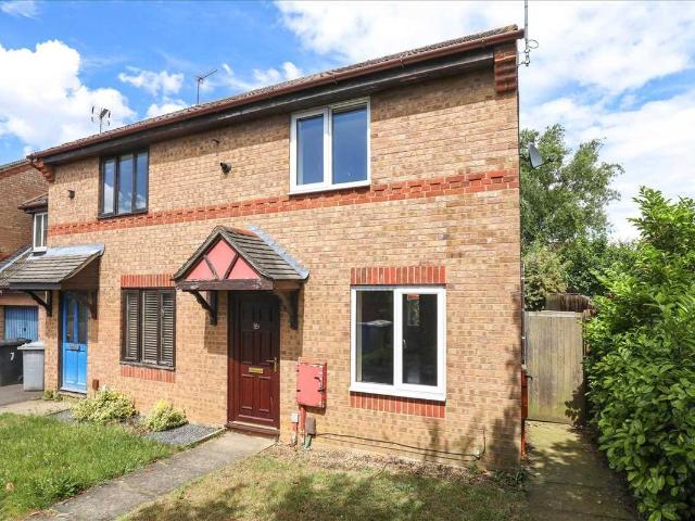 Primrose Close, Kettering, Kettering NN16, 2 bed semi detached house to rent, £975 pcm | PrimeLocation