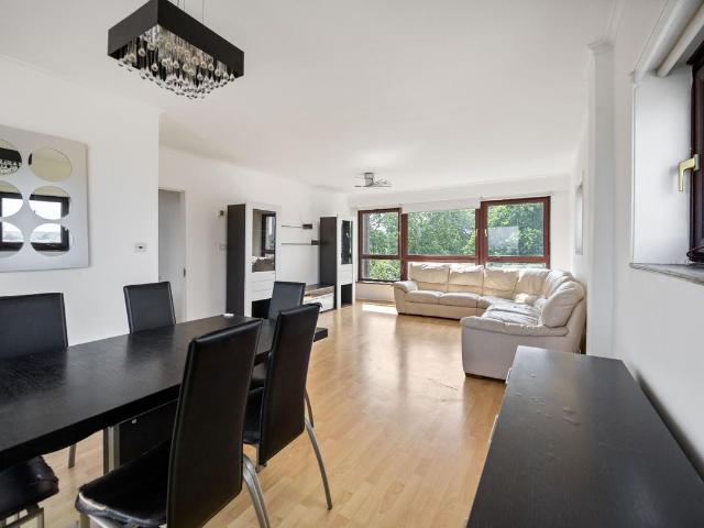 Primrose Hill Road, Primrose Hill NW3, 2 bed flat to rent, £3,850 pcm | PrimeLocation