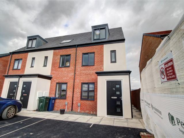 Primrose Lane, Newcastle Upon Tyne, NE13 9ET