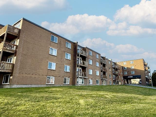 Primrose Street 1 Bedroom Apartment for Rent at 60 Primrose St, Halifax, NS B3A 4C8 Albro Lake