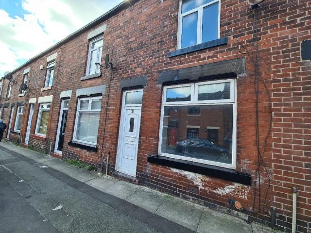 Primrose Street, Bolton 2 bed terraced house to rent £795 pcm £183 pw